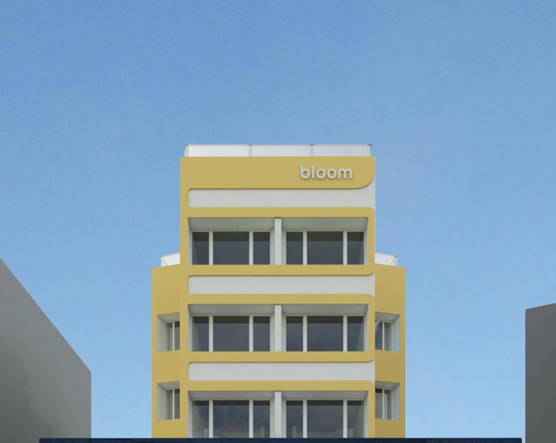 Bloom Hotel - Juhu Mumbai Exterior photo